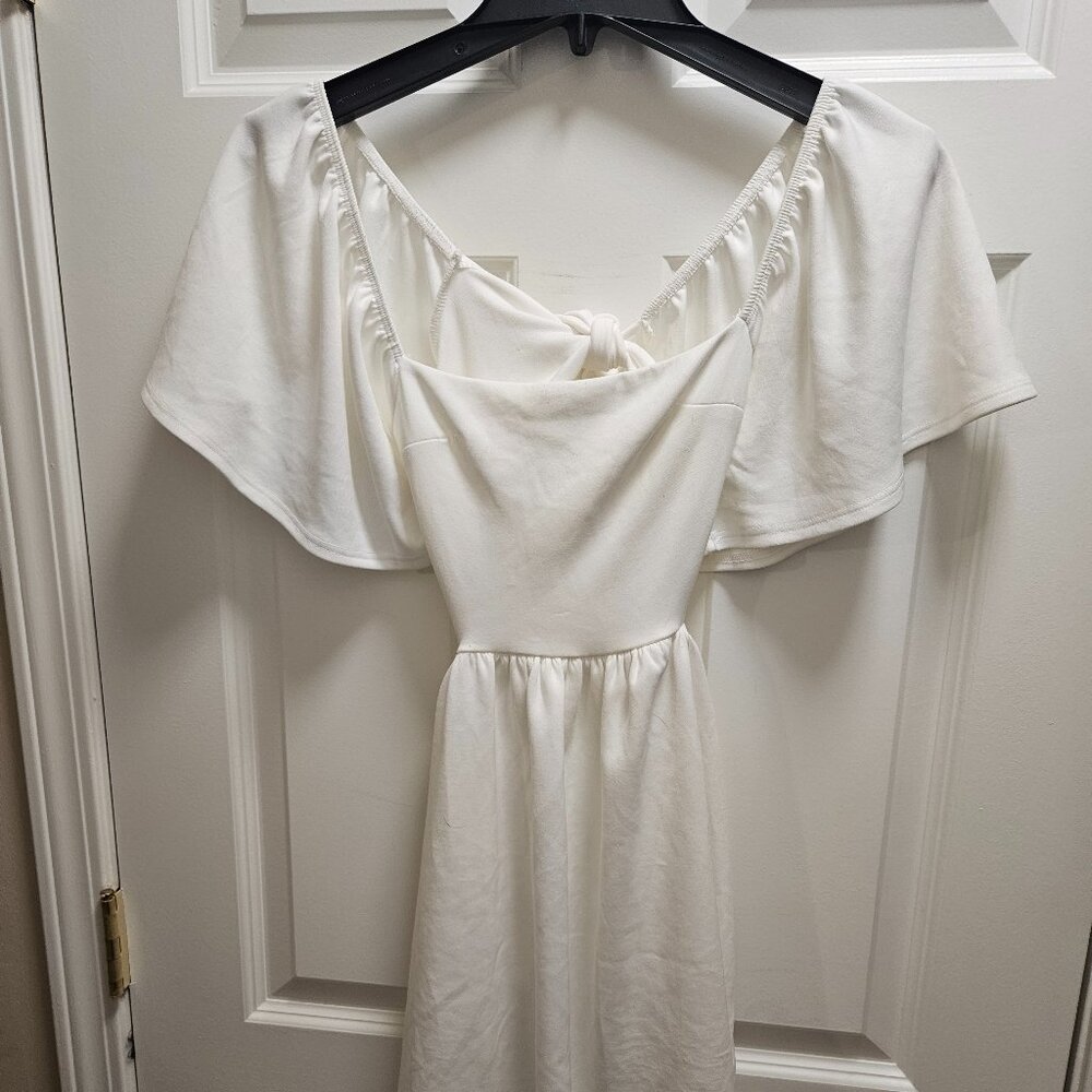 White Open Back Tie Dress – Small